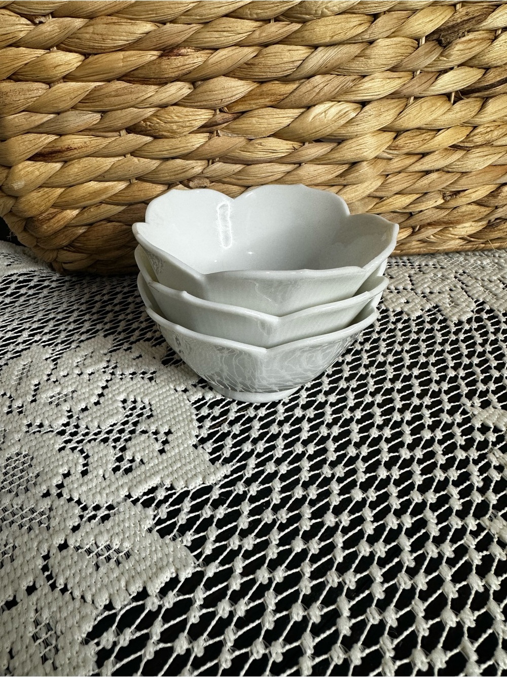 White Ceramic Floral Edge Bowls - Set of 3